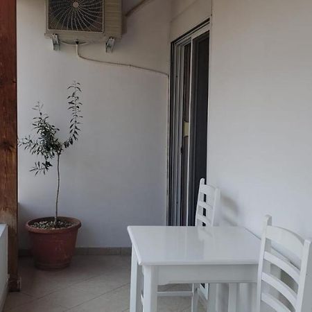 Michalis, 2-Bedroom Apartment In Saranda Exterior photo