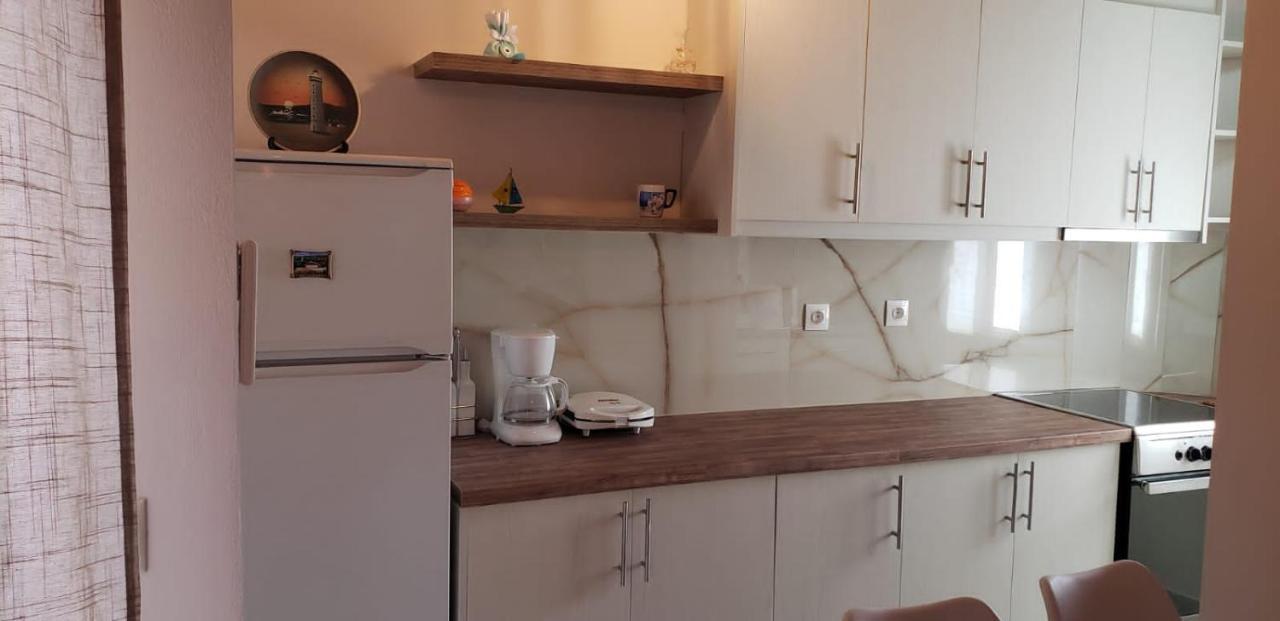 Michalis, 2-Bedroom Apartment In Saranda Exterior photo